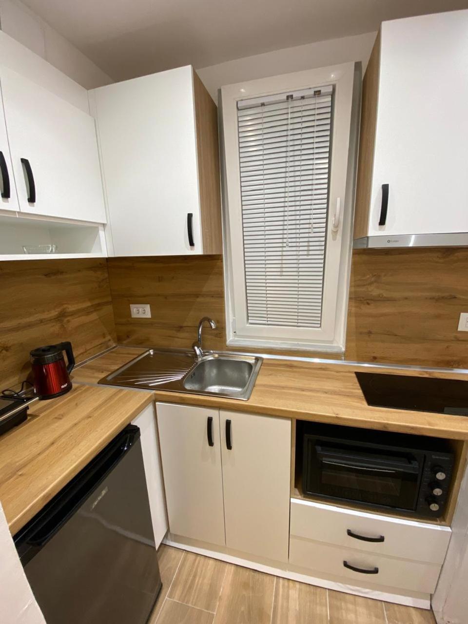 Tirana Apartment Экстерьер фото